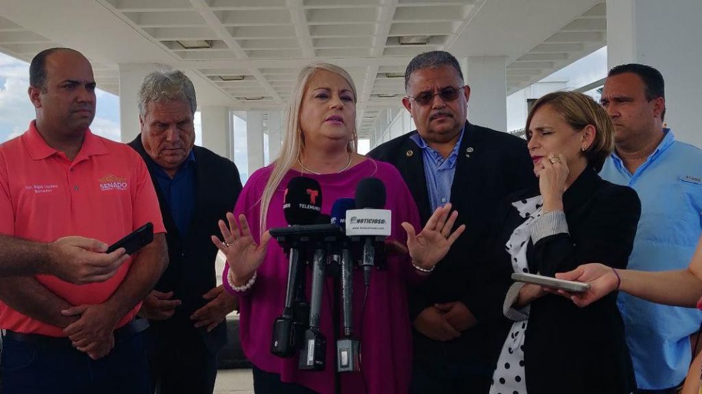  Escuche audio: Gobernadora retira nombramiento de jueces para volverlos a presentar en la pr&oacute;xima sesi&oacute;n ordinaria 