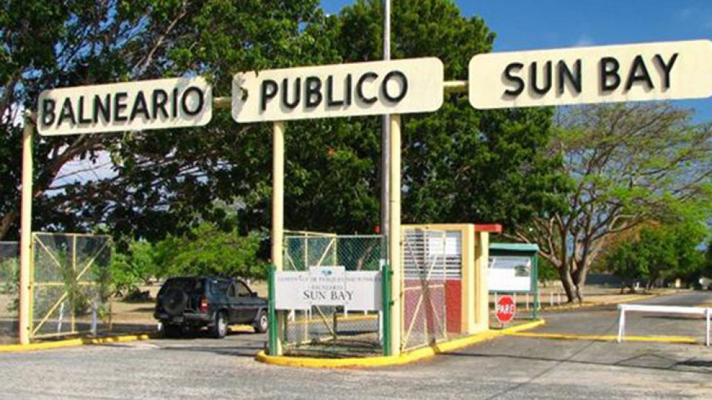 Impulsará Méndez Núñez traspaso a la municipalidad del balneario Sun Bay en Vieques 