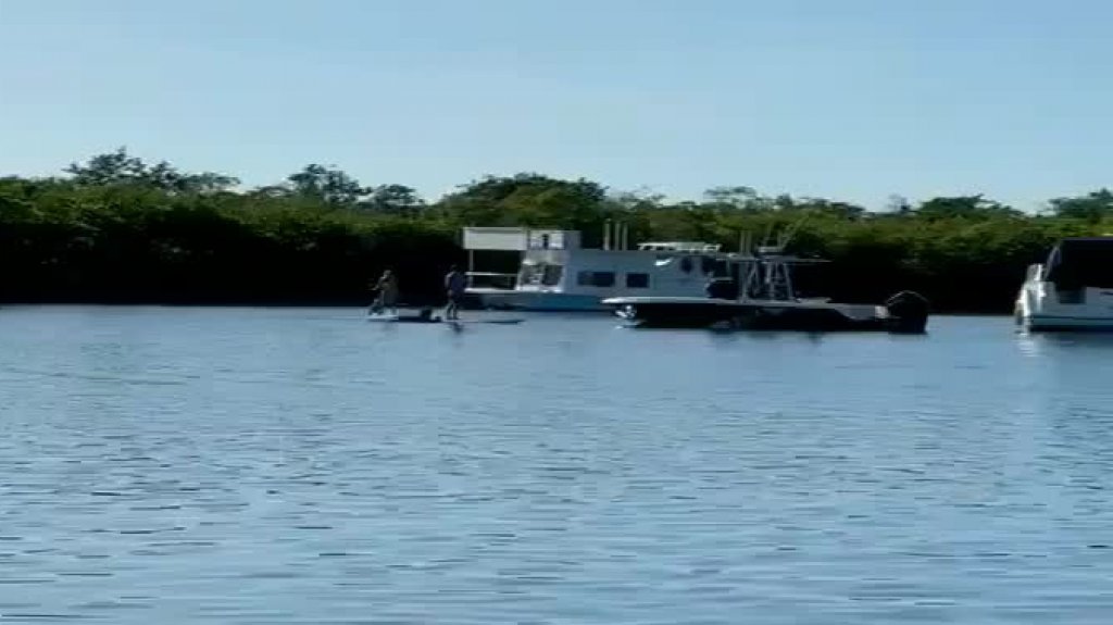  En video momento que lancha de FURA interviene con &ldquo;boteros&rdquo; violando la orden ejecutiva en la Parguera 