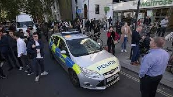 Video: Un hombre de 18 años detenido en relación con el atentado en metro de Londres