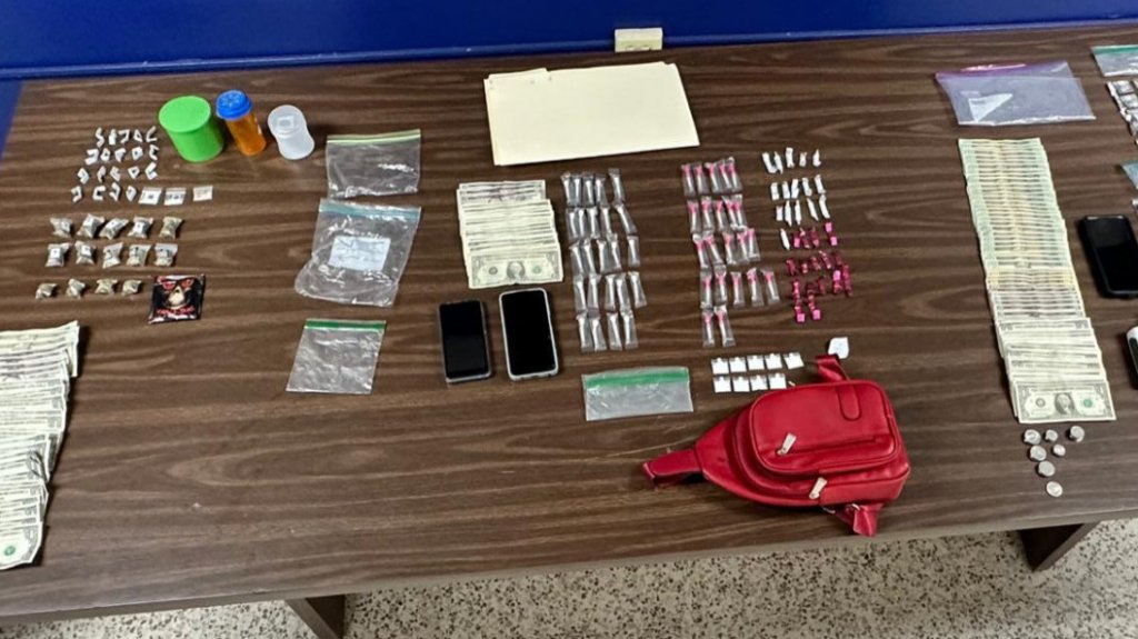  Unidad de drogas realiza arrestos en San Juan y Toa Alta 