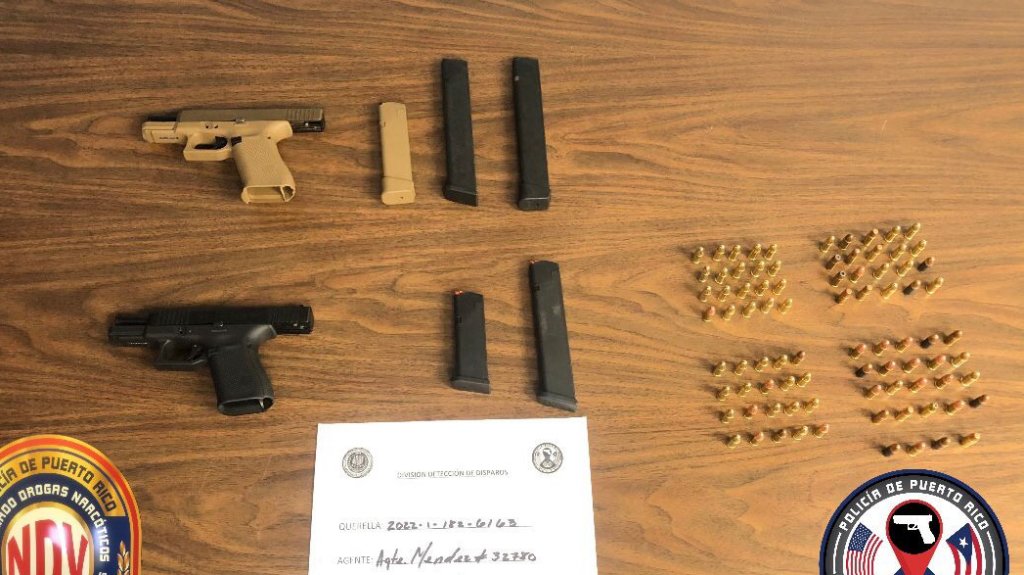  Fotos: Arrestan 3 adultos y un menor que andaban en motoras disparando al aire en Hato Rey 