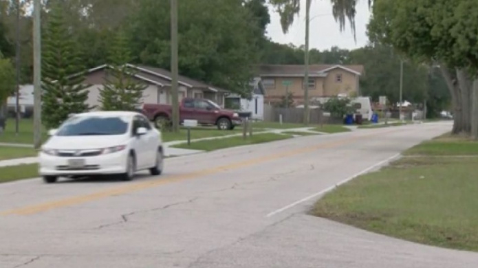 Mujer mata a su hija de un disparo al confundirla con un intruso en Florida EE.UU.