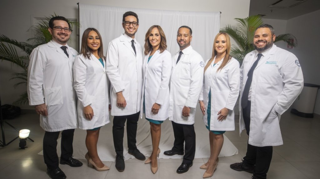  Egresados del Programa de Medicina Interna de Hospital Damas apruebanBoardpor cuarto año consecutivo 