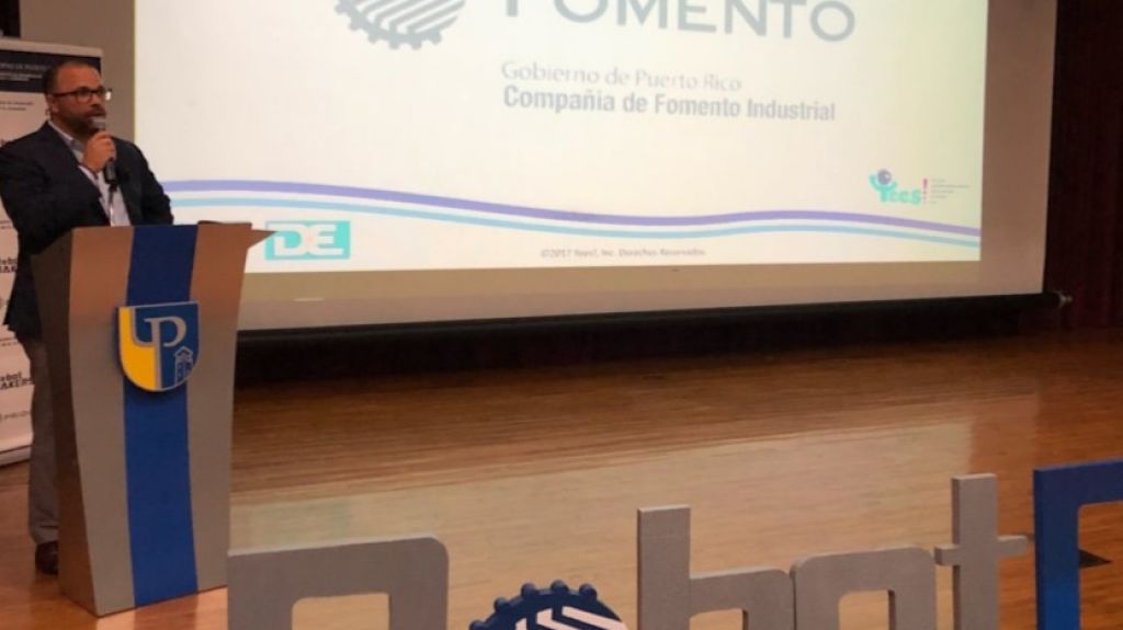  Estudiantes de escuela superior participan de segunda edici&oacute;n de Robot Makers 