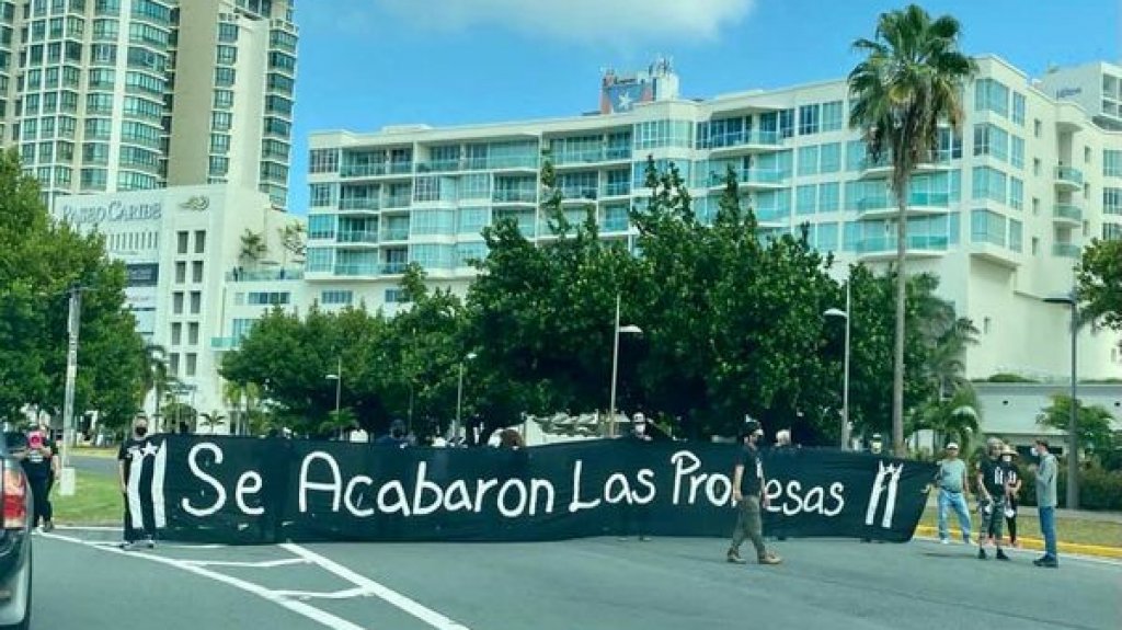  Manifestaci&oacute;n en la avenida Luis Mu&ntilde;oz Rivera en direcci&oacute;n hacia San Juan 