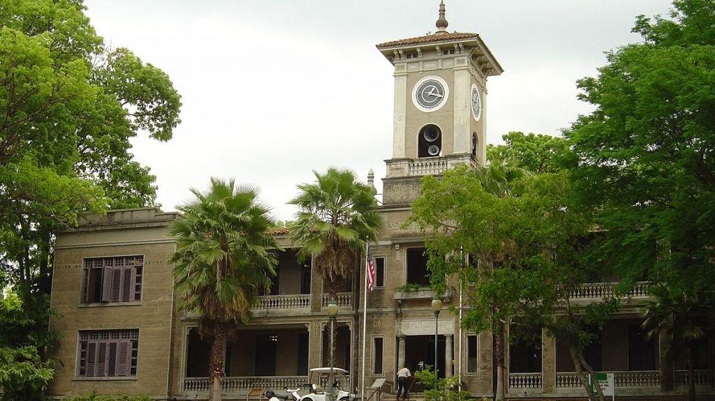  Contralor&iacute;a revela que RUM pag&oacute; m&aacute;s de $300 mil en exceso a profesores de verano 