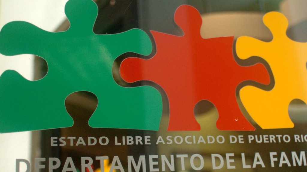  Familia abre Centros de Orientación y Registro de Adsef Digital a través de la Isla 