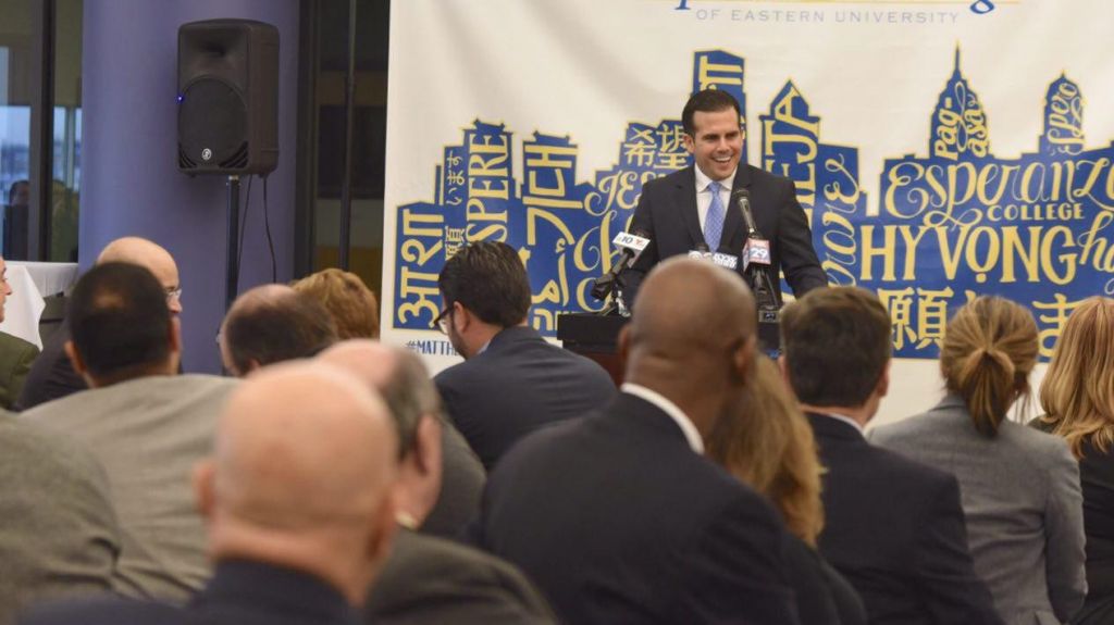  Video:&nbsp;Rossell&oacute; conversa con comunidad puertorrique&ntilde;a e hispana en Pennsylvania 