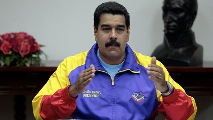 Maduro firma la Ley OrgÃ¡nica para proteger la economÃ­a