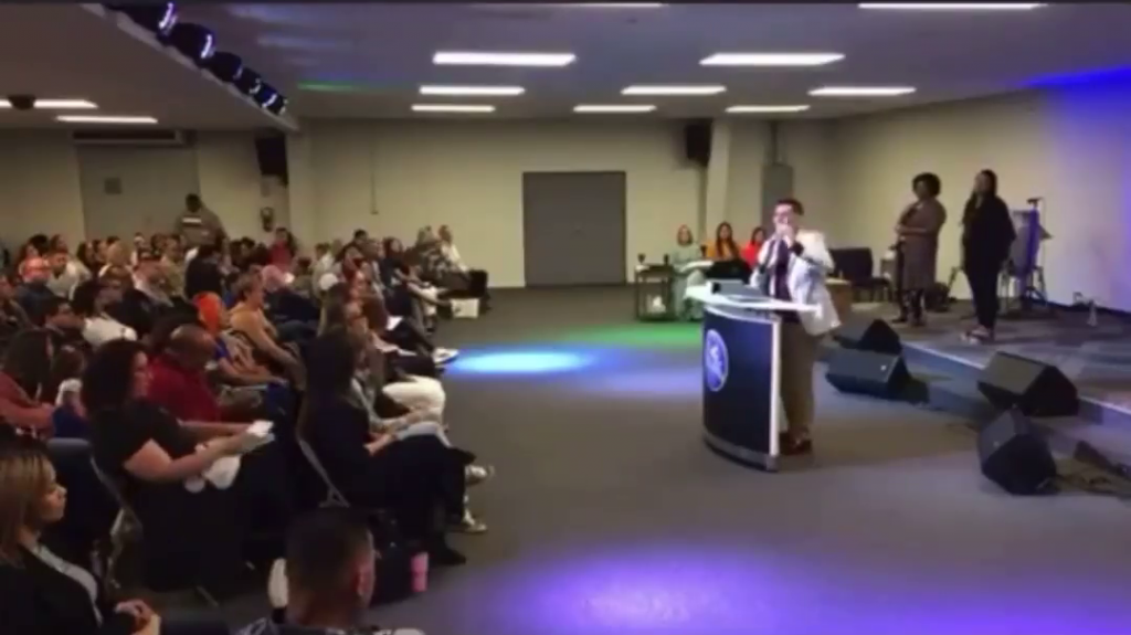  Publican video de un Pastor de iglesia de San Juan molesto por que feligreses fueron a ayuda al sur 