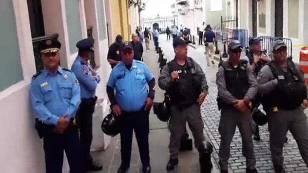  Video: Movilizan Fuerza de Choque a manifestaci&oacute;n en Fortaleza 