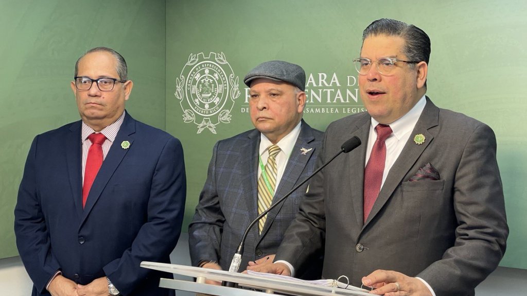  Exigen al Negociado de Energ&iacute;a certifique veracidad de las m&eacute;tricas de cumplimiento entregadas por LUMA 