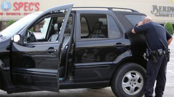 Atacante en Houston tenÃ­a dos armas y mÃ¡s de 2,500 cartuchos