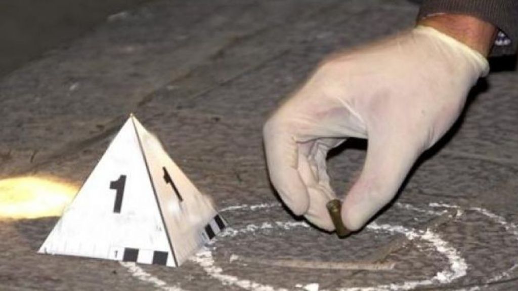  Un hombre y su hija de 2 a&ntilde;os heridos con fragmentos de bala en Ponce 