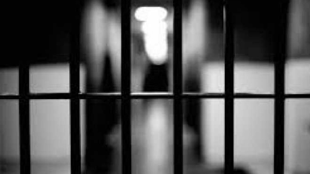  Encuentran cad&aacute;ver de confinada en c&aacute;rcel de Bayam&oacute;n 