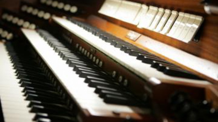 Recital con el Ã³rgano del teatro de la UPR, que cuenta con tres teclados y 2,391 tubos