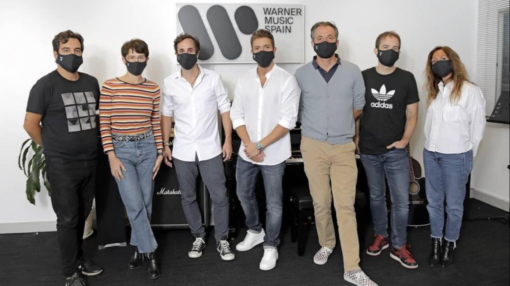  Alborán renueva sus contratos con WM España y WCM España, en medio del lanzamiento de su próximo disco “Vértigo” 