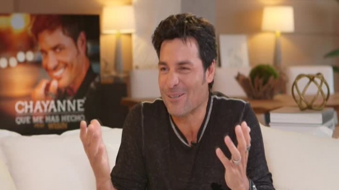Video: Chayanne entra en el gÃ©nero urbano pero no deja de cantarle a las situaciones de pareja